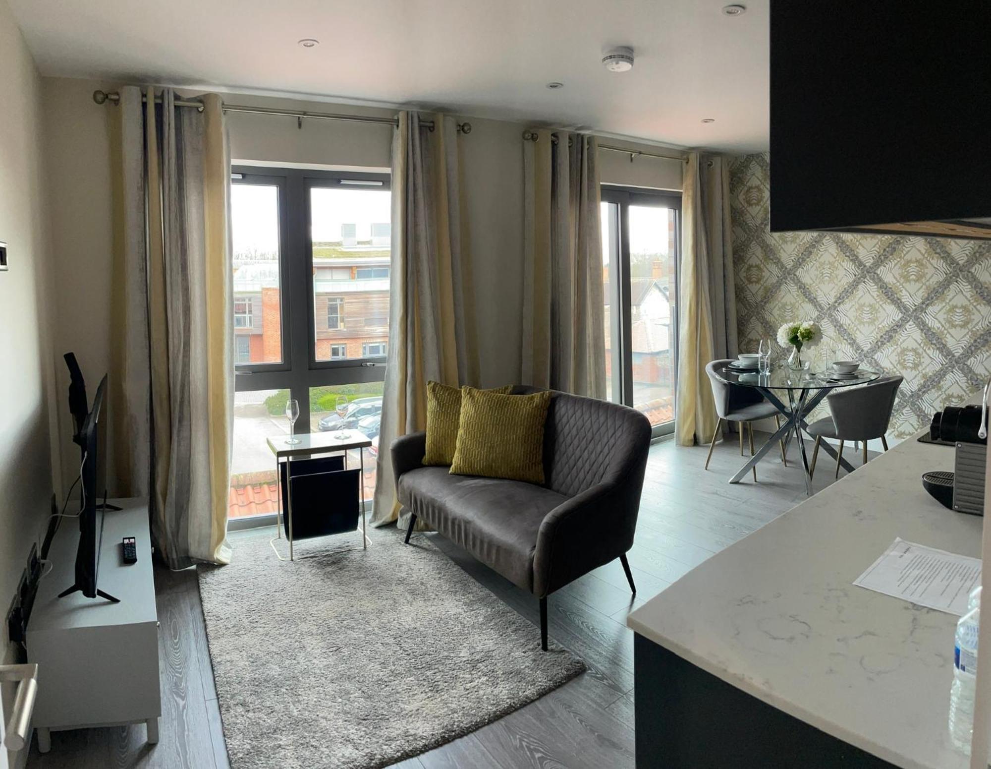 Central Modern Flat Йорк Экстерьер фото