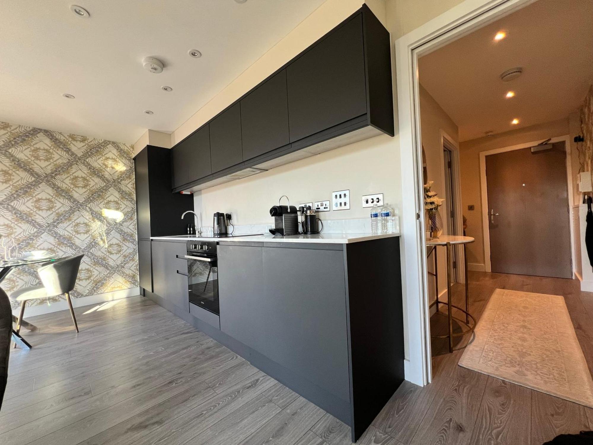 Central Modern Flat Йорк Экстерьер фото